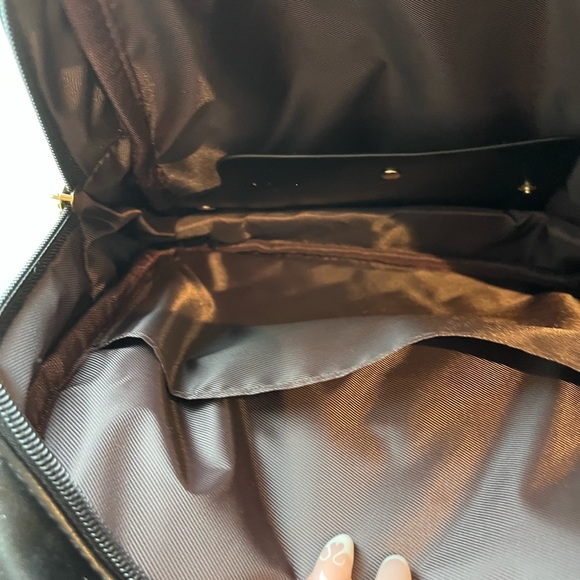 COPY - High quality black leather backpack - Picture 6 of 11